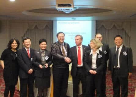 FRONIUS公司颁发亚太区优秀合作伙伴奖